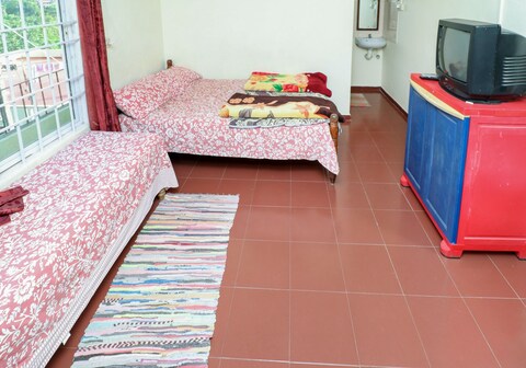 ANAMIIVA HOMESTAY