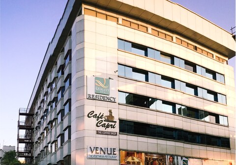 Quality Inn Residency