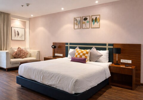 Gatsby Suites - Element One