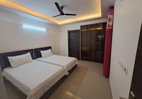 Gokul Homestay Apartment