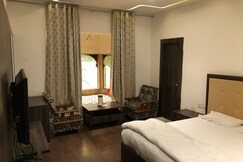 Hotel Rani Palace, Udaipur Hotel Rani Palace, Udaipur