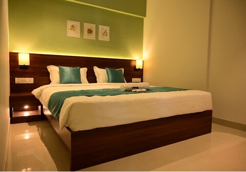 Urban nest Private 1bhk suite (Couple friendly)