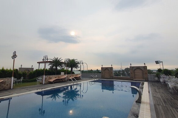 Hotel Raj Mahal Roorkee