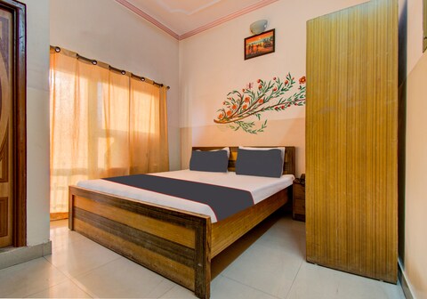 Hotel O Asian palace near jalmahal amer jaipur city