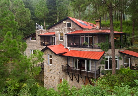 SaffronStays Ekam, Chail