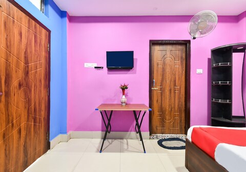 Hotel O Ganga Palace