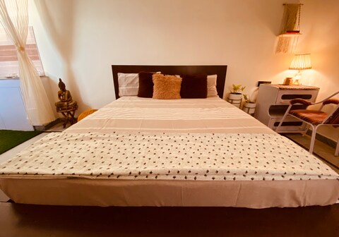 Splendid Terrace Garden room in Natures lap