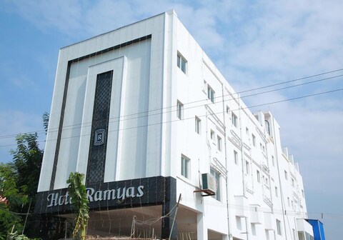 Hotel Ramyas