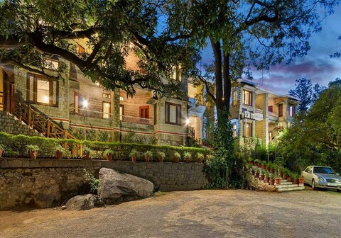 Hotel Kesar Bhawan Palace