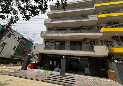 Aster Villa Sec-38 | Near Medanta | Gurgaon