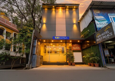 Via New Prince Palace