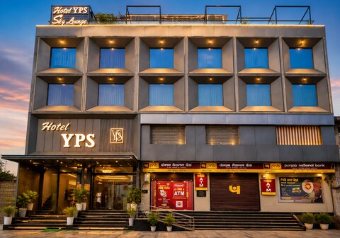 Hotel YPS