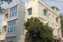 Hotel SJ Pride Inn, Bhubaneshwar Hotel SJ Pride Inn, Bhubaneshwar