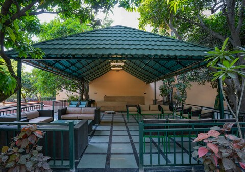 Bageecha Resort By Rajwada Haveli