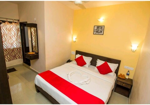 Planet 9 Baga | Beachfront Homestay