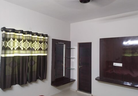 Rajwadi Bungalow