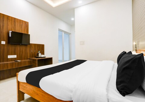 Super Hotel O The Grand Blue Hotel