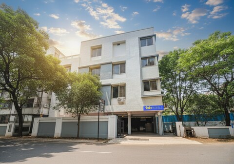 Via Skylight Studio Rooms