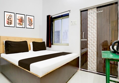 Super Hotel O Indian Hotel