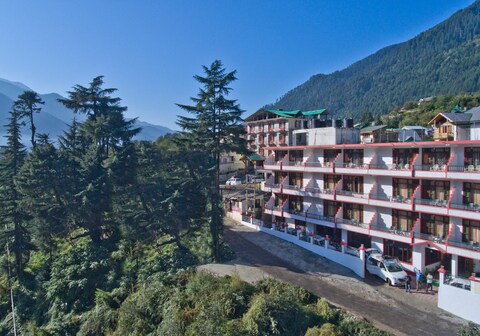 New Harmony Inn - 5 mins drive from Volvo Stand