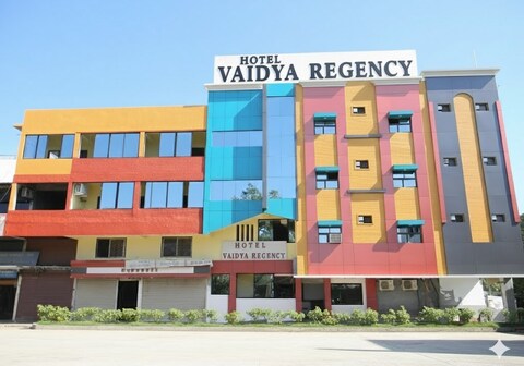 HOTEL VAIDYA REGENCY AND MANUHAR RESTAURANT
