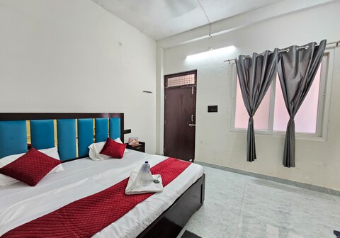 Shree Nilyam Inn