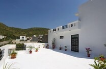 OYO Home 9715 Hill View Airport Road Udaipur, Udaipur OYO Home 9715 Hill View Airport Road Udaipur, Udaipur