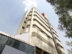 Nirulas Hotel(3 Min Walking Distance From metro Station), Delhi Nirulas Hotel(3 Min Walking Distance From metro Station), Delhi