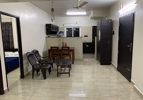 The Avenue Comfy Spacious 2 BHK