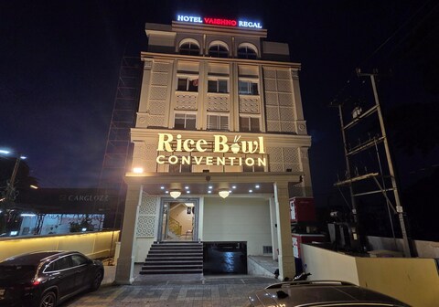 Hotel Vaishno Regal