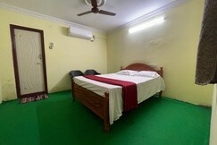 JOHNSON's CHIRALA GRAND RESIDENCY, Chirala JOHNSON's CHIRALA GRAND RESIDENCY, Chirala