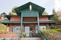 Baikunth Resorts, Kasauli Baikunth Resorts, Kasauli