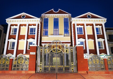 Hotel Cymbal (Sector 31 Gurgaon)