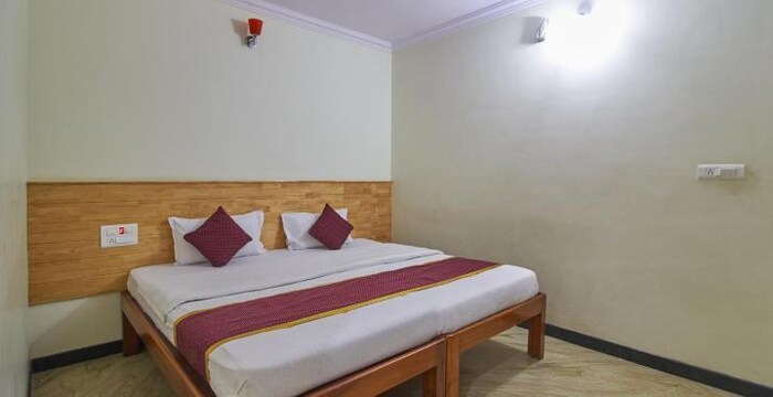 Olive Residency-deluxe ac room 1