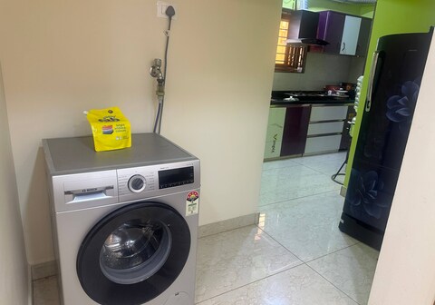 Single room in shared flat Apollo Perungudi WTC