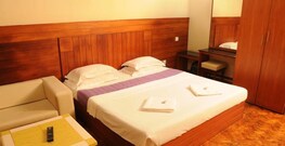 FAST TRACK Tanjore, Tanjore FAST TRACK Tanjore, Tanjore