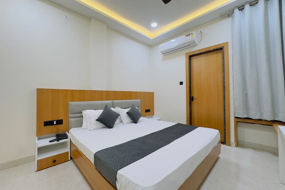 Hotel Sharda Inn