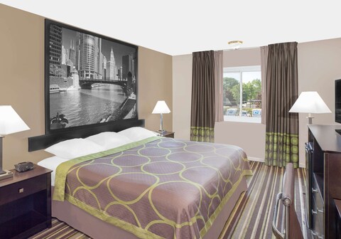Super 8 by Wyndham Morton Grove/Chicago