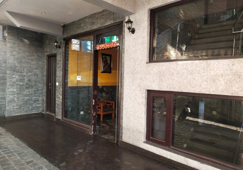 The Mcleod Whispering