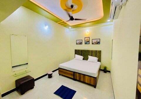 Maa Ashapura Home Stay