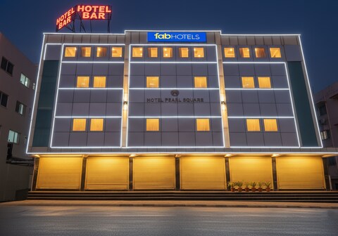 FabHotel Pearl Square