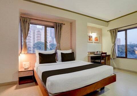 Super Townhouse Oak Pune Railway Station Formerly Kapil Residency