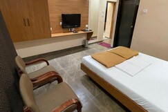 Hotel Vardhan, Silvassa Hotel Vardhan, Silvassa