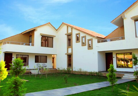 Graces Resort