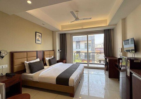 Townhouse Dharuhera Bus Terminal Formerly Rewari