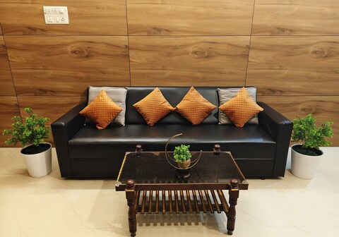 Harichandhanam Enclave Homestay | 800m from Guruvayur Temple