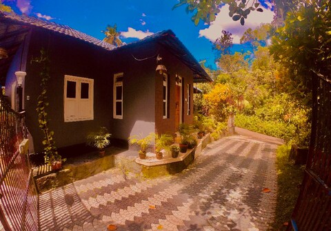 Vintage Vibes | Entire 2 BHK Villa