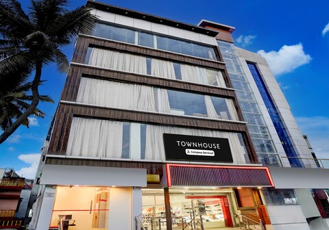 Super Townhouse Shivamogga Railway Junction Formerly Amma Residency