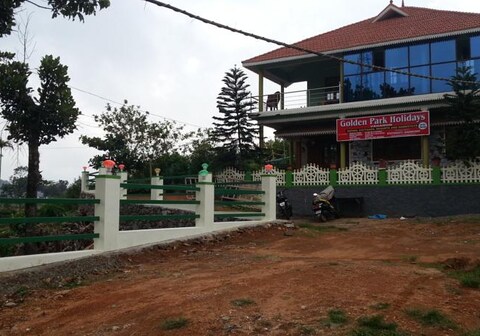 Golden Park Holidays