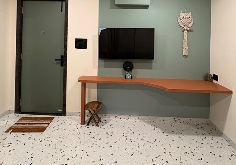 Aesthetic 1BHK Elite Indore